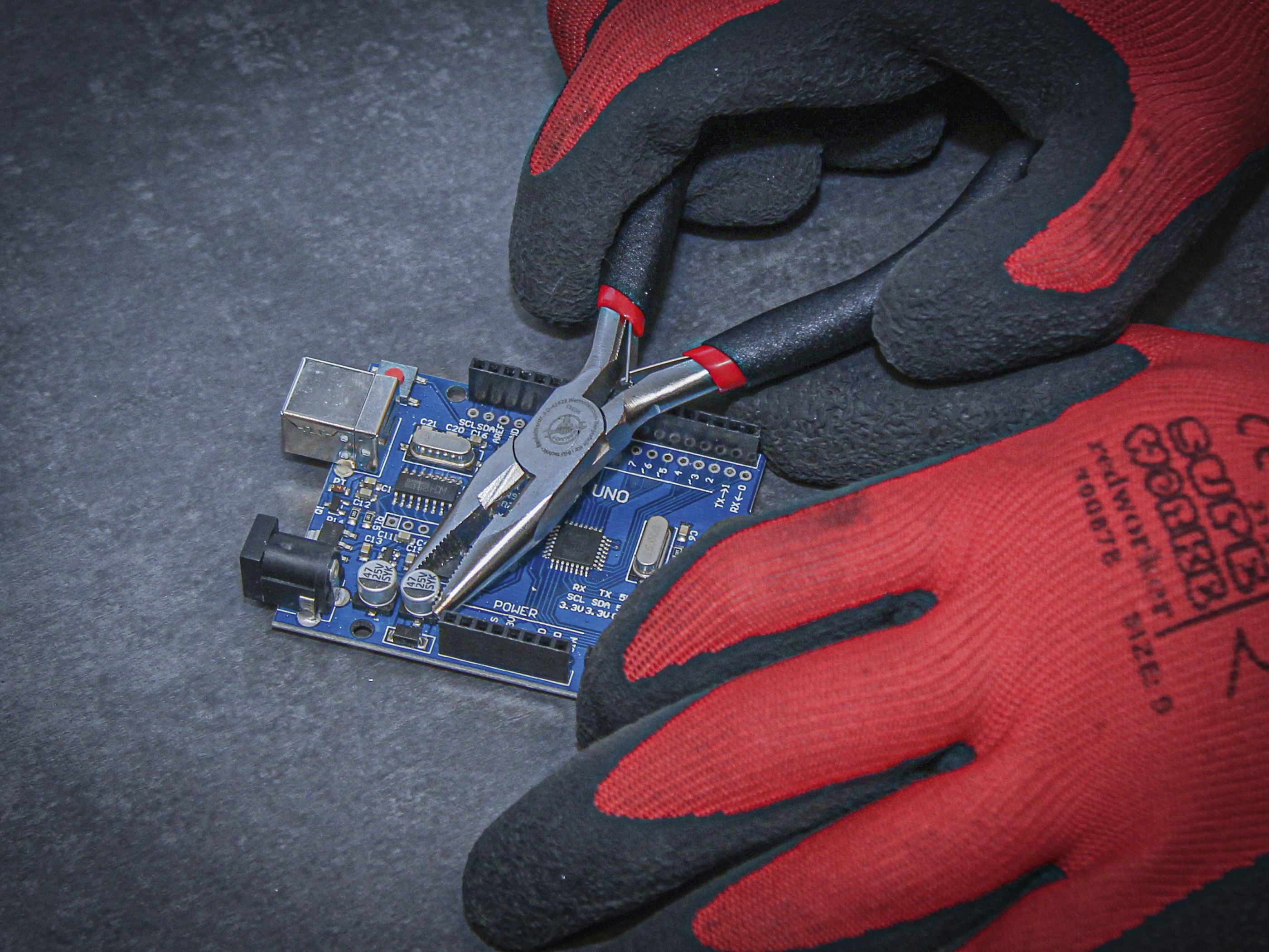 BGS Elektronik-Spitzzange | gerade | mit Feder | 120 mm