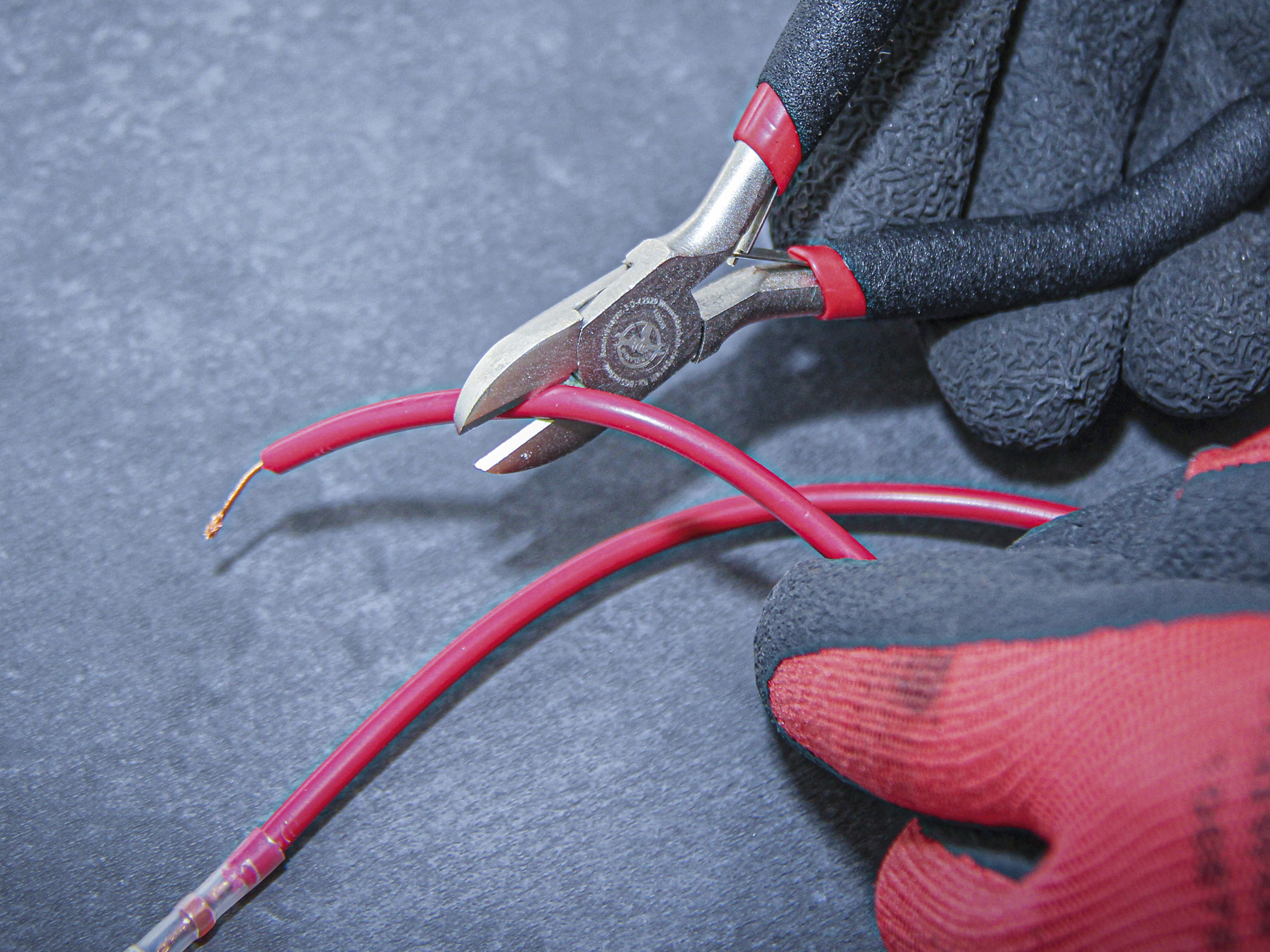 BGS Elektronik-Seitenschneider | mit Feder | 110 mm