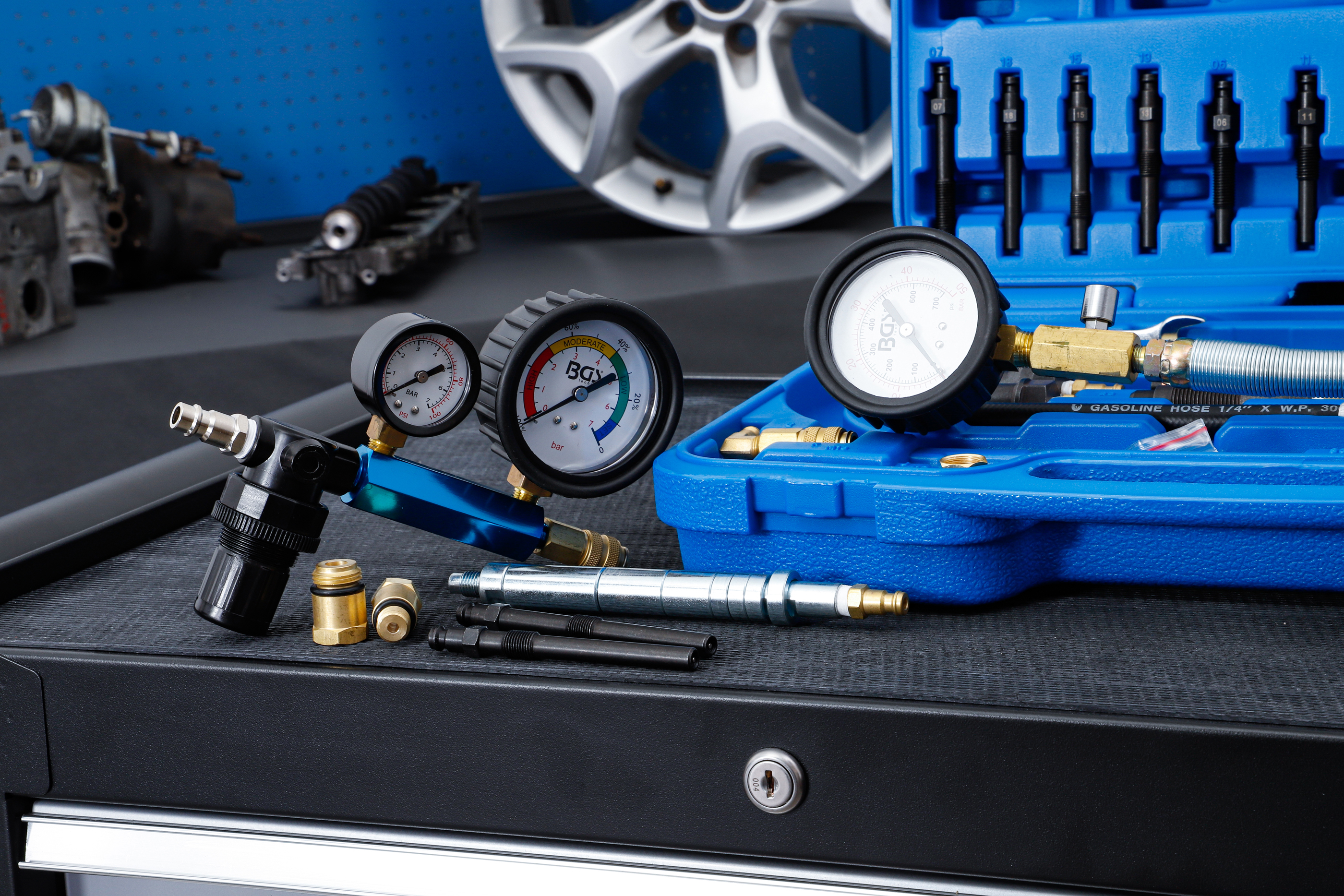 BGS Kompressions- und Druckverlust-Test-Satz für Benzin- und Dieselmotoren